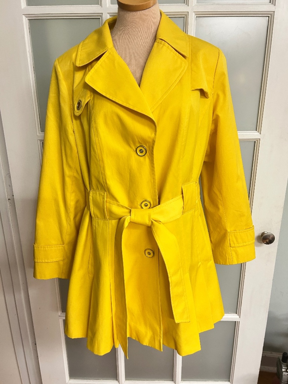 Via Spiga Women's Yellow Belted Lined Button Trench Coat Mid-Length Size 1X